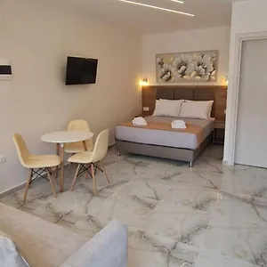  Apartment Z Boutique